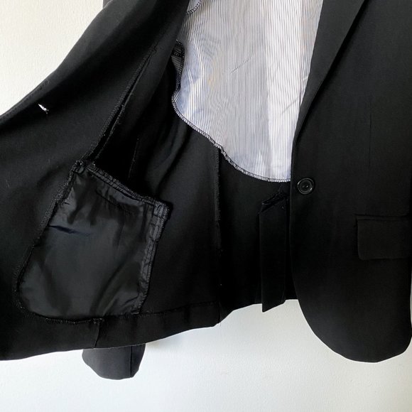 Classic Size Small Black Blazer/Suit Jacket by Ambiance - Picture 7 of 8